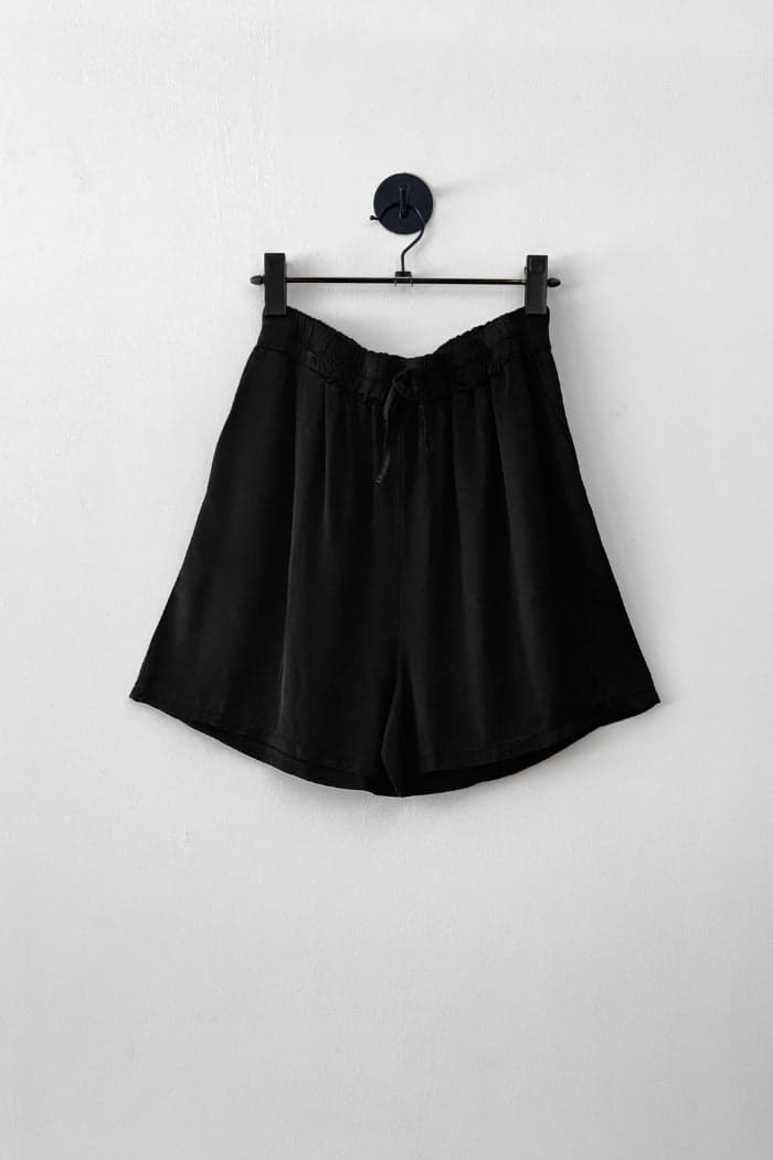 SHORT SARISSA